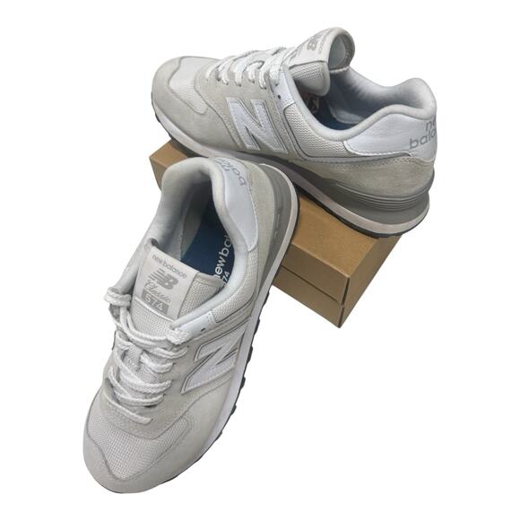 New Balance 574 Core Sneakers WL574EVW Nimbus Cloud / White Women's 10 Men's 8.5 - Picture 1 of 10